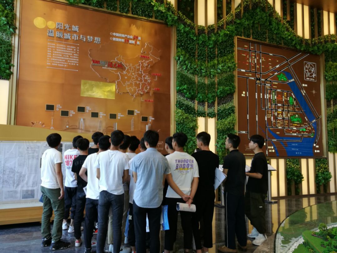 校外教學(xué)，市場(chǎng)營銷實(shí)戰(zhàn)項(xiàng)目化的又一新舉措 