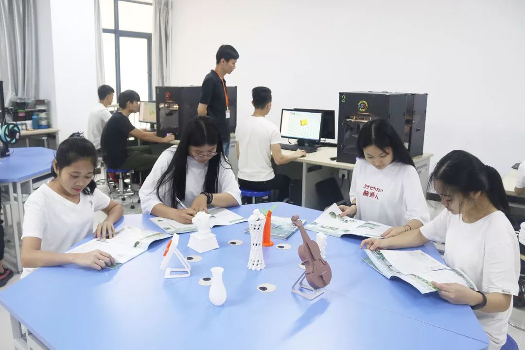 學(xué)在省電商丨不負(fù)最美校園，不負(fù)青春時(shí)光