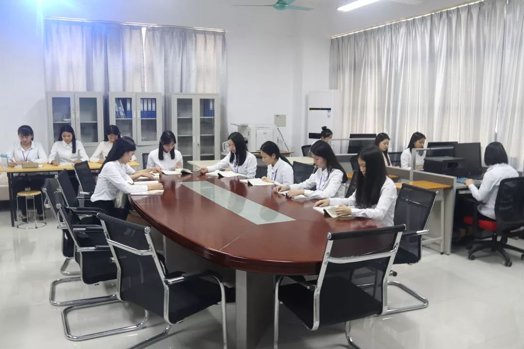 學(xué)在省電商丨不負(fù)最美校園，不負(fù)青春時(shí)光
